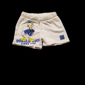 Boys Zara Donald Duck shorts, size 2-3 years